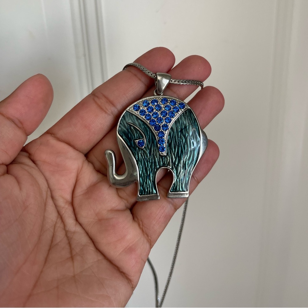 Vintage Turquoise Elephant Pendant with Silver Necklace